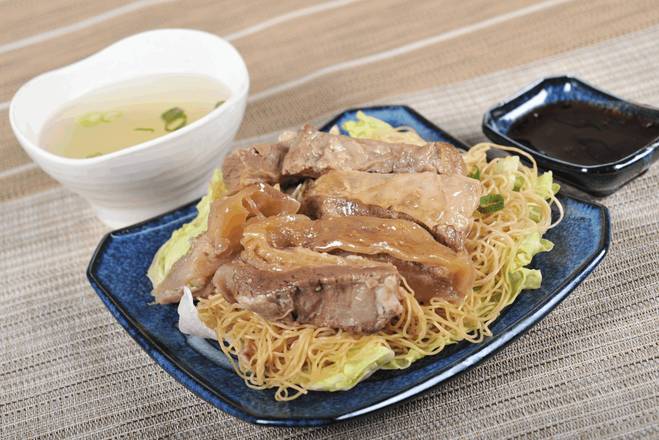 Beef Brisket Lo Mein 牛腩撈麵